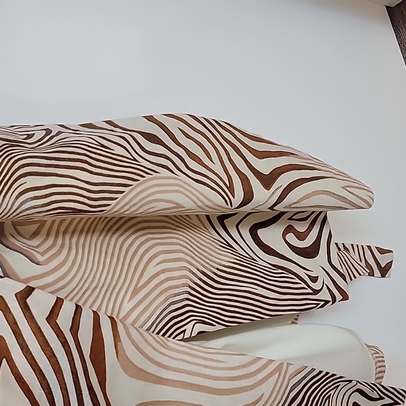 REISS | Rosie Animal Print Faux Wrap Style Dress - Picture 6 of 16